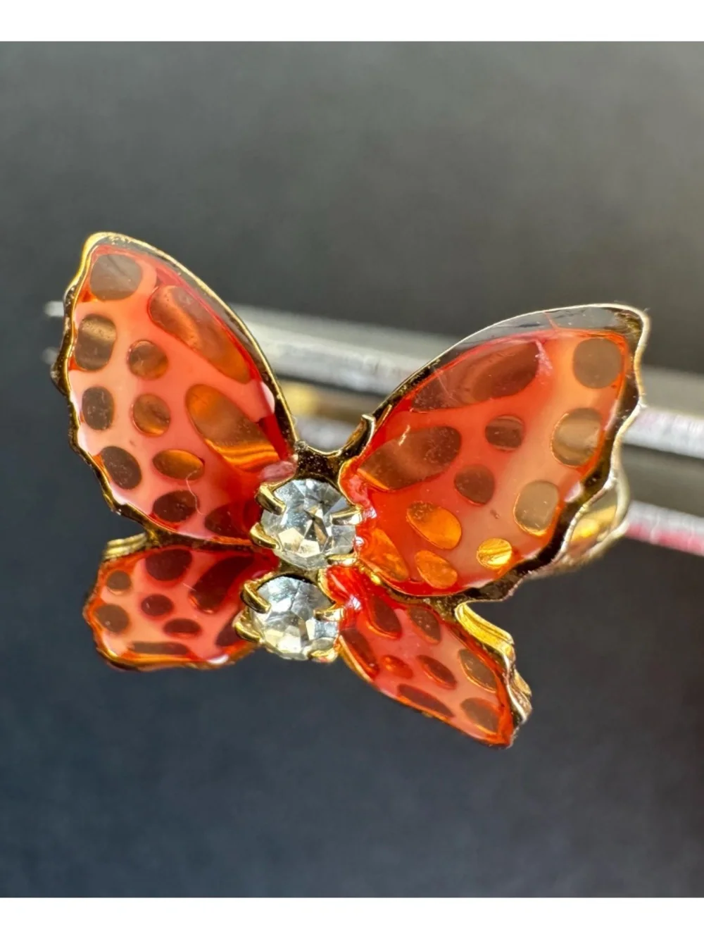 Vintage Glass Butterfly Adjustable Ring Gold Tone Rhinestone Costume Jewelry